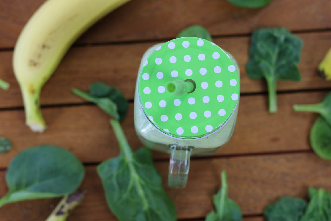 027A-Smoothie-verde-proteico-para-deportistas_Simple-Blending