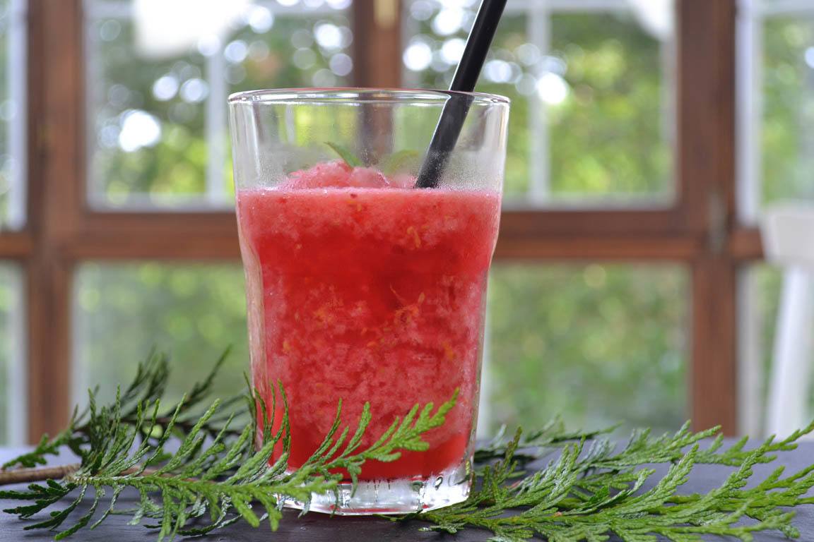 155A-Granizado-de-limon-rosa_Simple-Blending