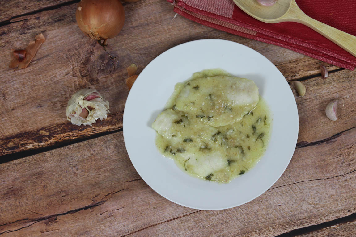 475B-Merluza-en-salsa-verde_Simple-Blending