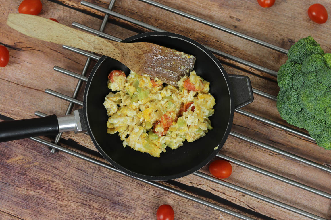 485A Huevos revueltos con brocoli y tomate cherry_Simple Blending