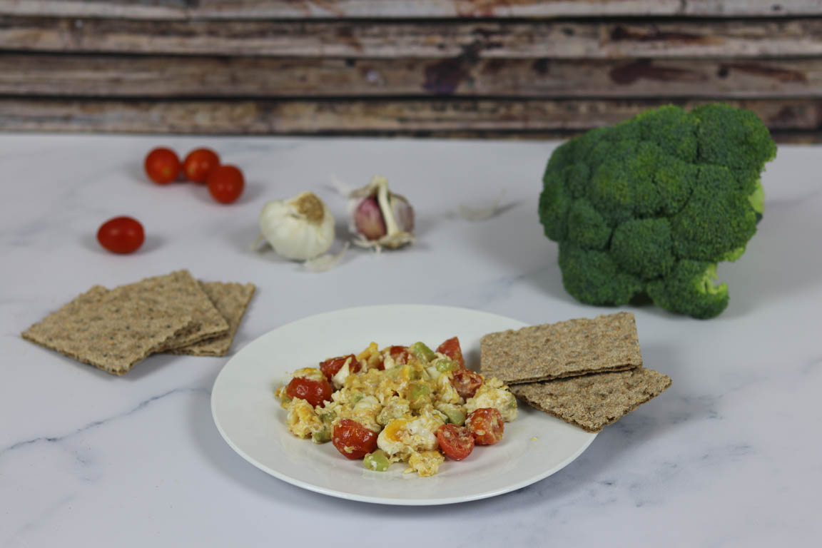 485B Huevos revueltos con brocoli y tomate cherry_Simple Blending