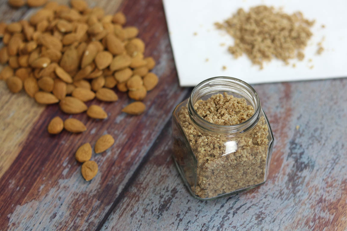 489A-Harina-de-almendras-con-piel_Simple-Blending