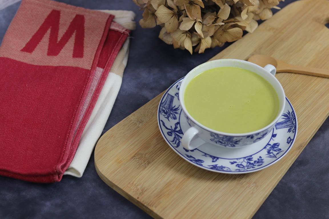 564A Crema ligera de esparragos verdes_Simple Blending
