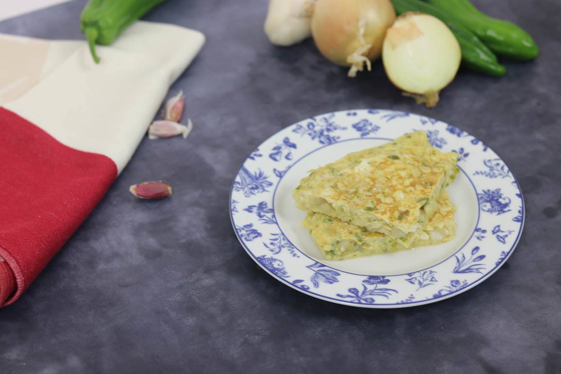 571A-Tortilla-de-bacalao-y-pimiento-verde_Simple-Blending