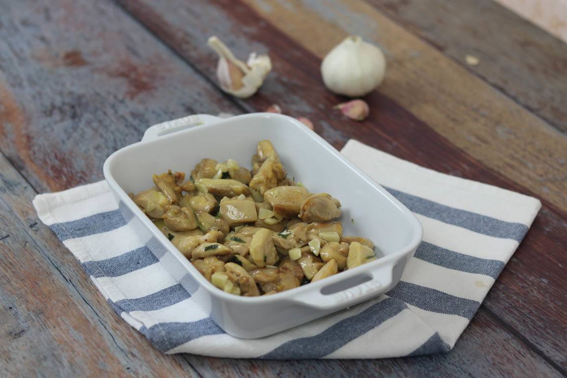 0623A-Muslos-de-pollo-al-ajillo_Simple-Blending