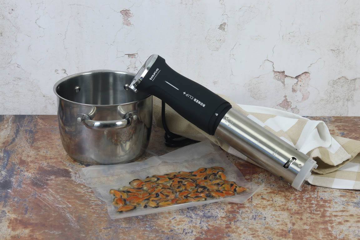 0834A-Ronerclip-para-cocinar-al-vacio_Simple-Blending