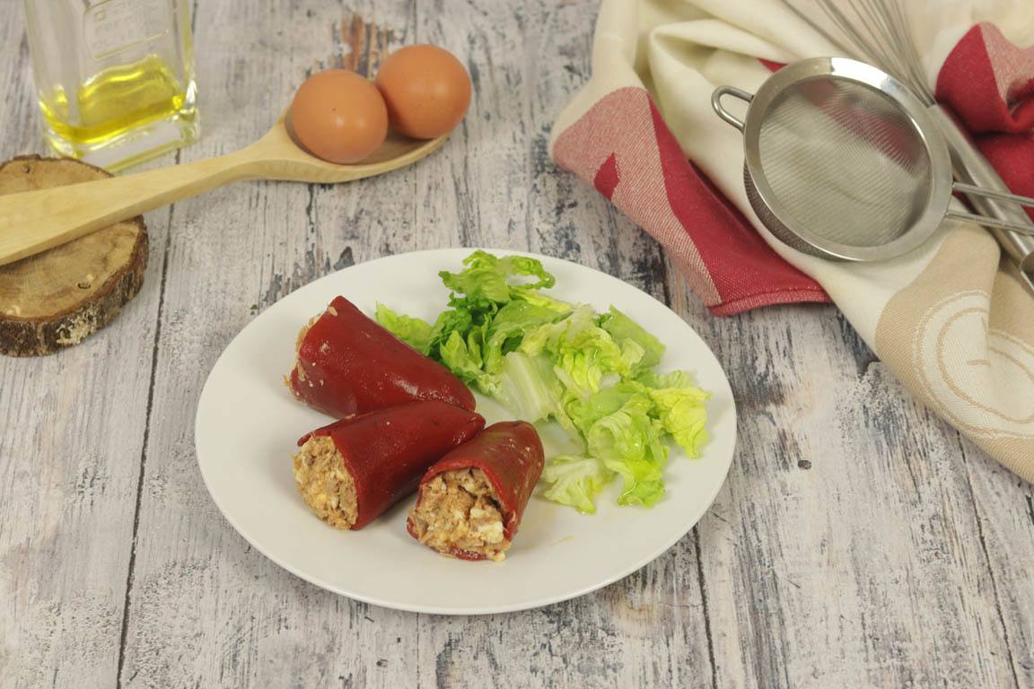 1045A-Pimientos-rellenos-de-atun-y-huevo_Simple-Blending