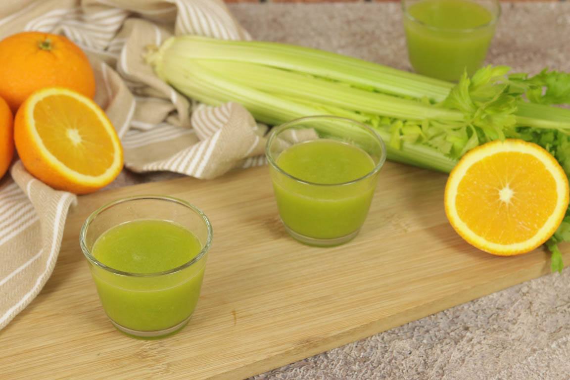 1053A-Jugo-de-apio-y-naranja_Simple-Blending
