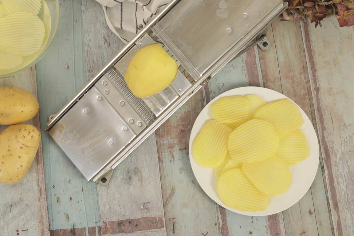 1069A-Como-cortar-patatas-onduladas_Simple-Blending