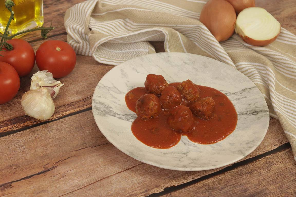 1078A-Albondigas-con-tomate_Simple-Blending