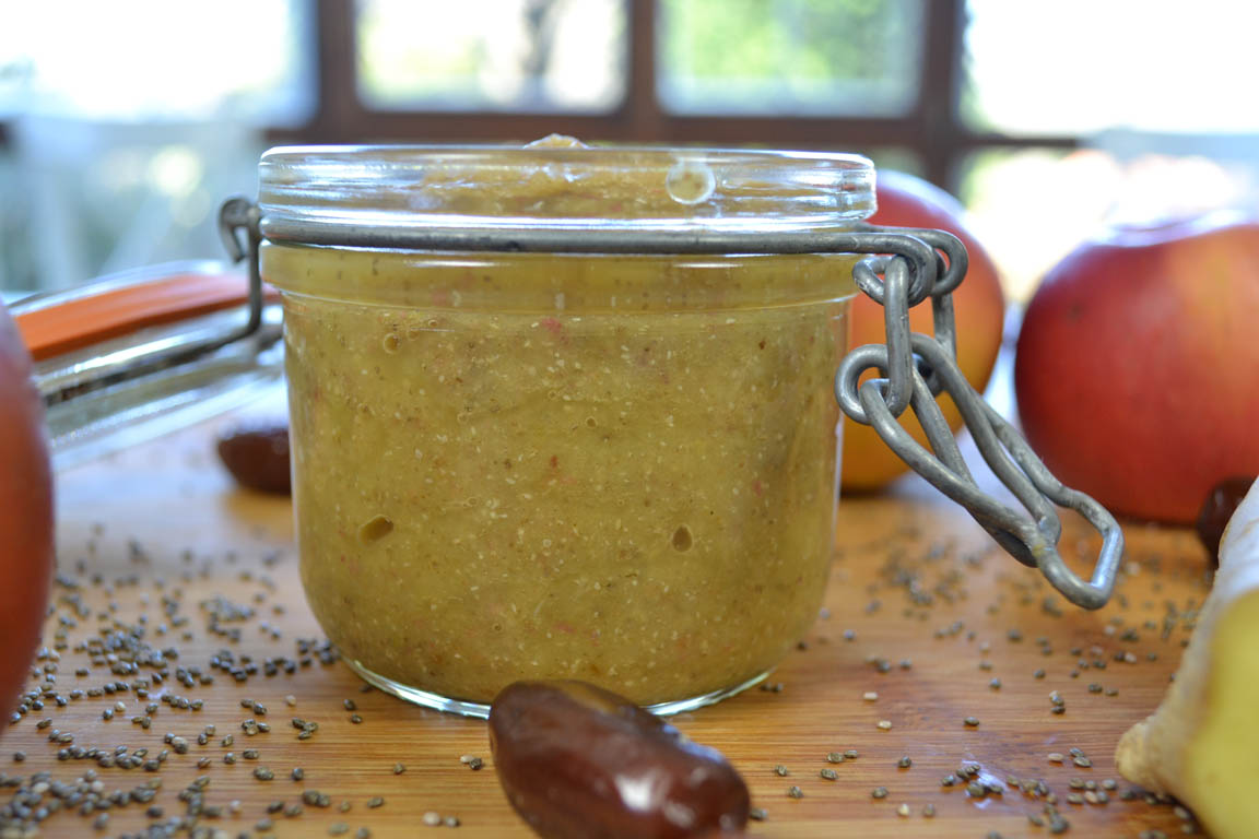 249A-Mermelada-cruda-de-manzana-con-jengibre_Simple-Blending