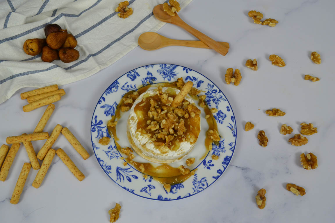 431A-Camembert-con-higos-y-nueces_Simple-Blending