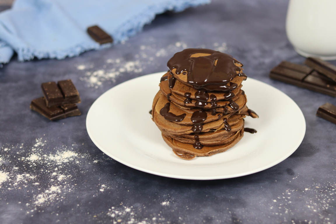 437A-Tortitas-de-chocolate-y-datil_Simple-Blending