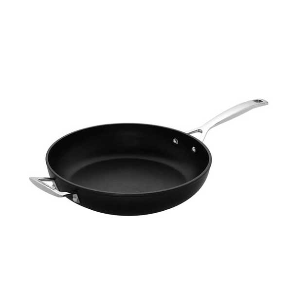 Mis-basicos_Sarten-Le-Creuset-Aluminio-Forjado-Antiadherente-20cm-a-30cm_Simple-Blending