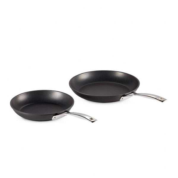 Mis-basicos_Set-2-sartenes-Le-Creuset_Simple-Blending